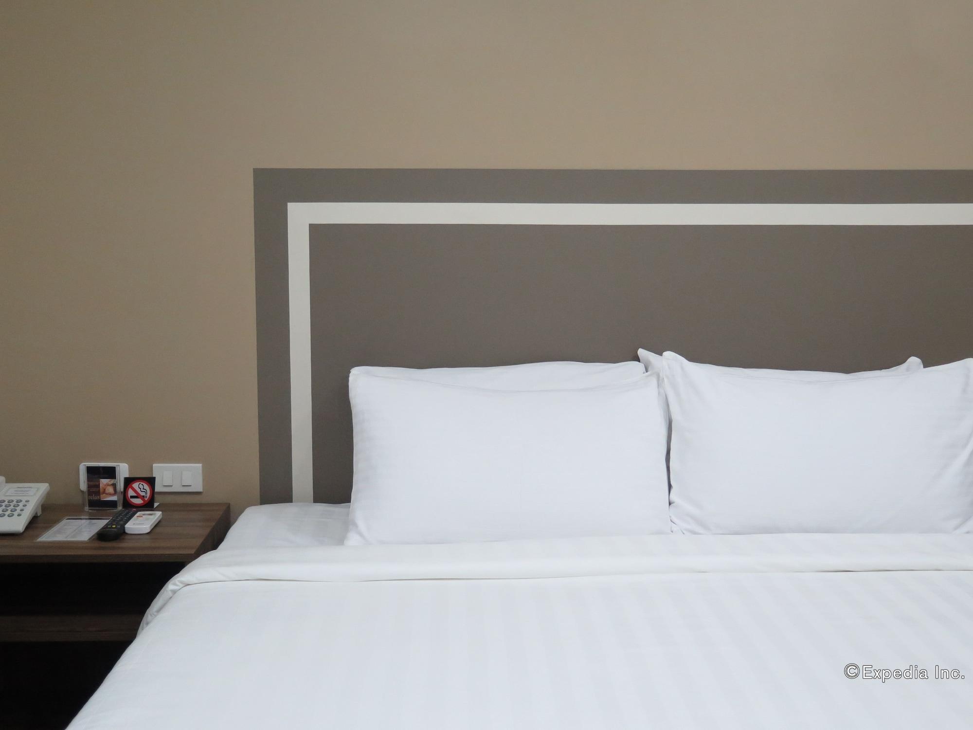 S Hotel & Residences Cebu Екстериор снимка